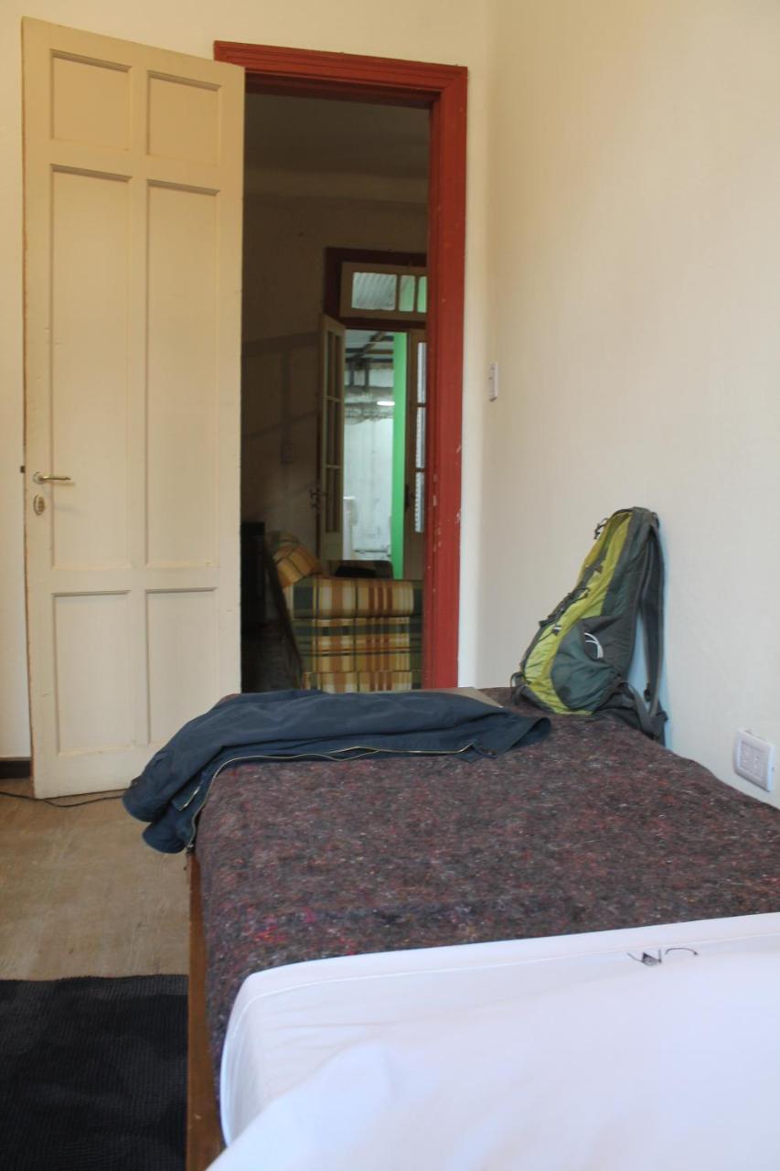Casa Artigas Hostel Córdoba Buitenkant foto