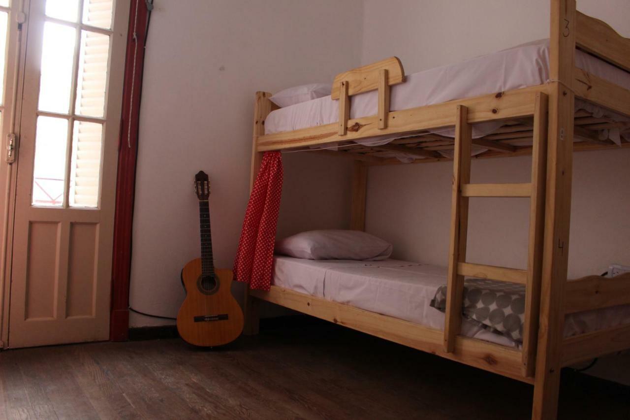 Casa Artigas Hostel Córdoba Buitenkant foto